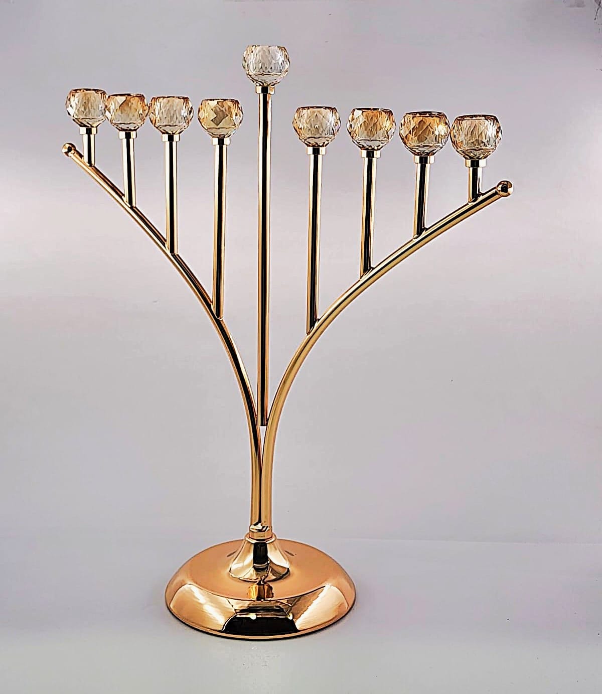 חנוכיה מתכת 40/47 ס״מ — תמונת מוצר