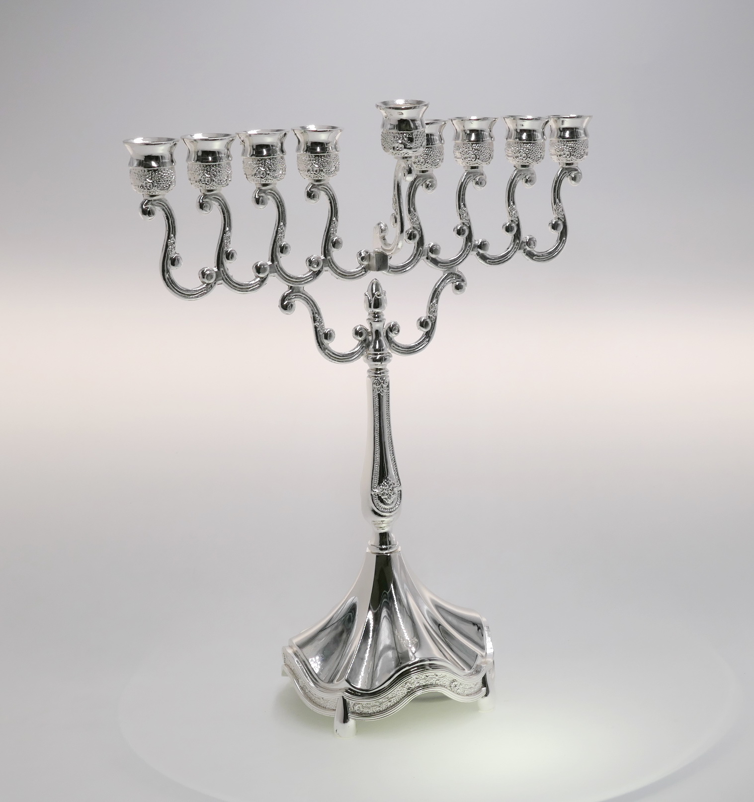חנוכיה מוכסף 29/23 ס״מ — תמונת מוצר