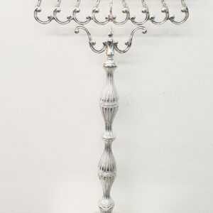 חנוכיה פיליגרן מוכספת 92/48 ס״מ — תמונת מוצר